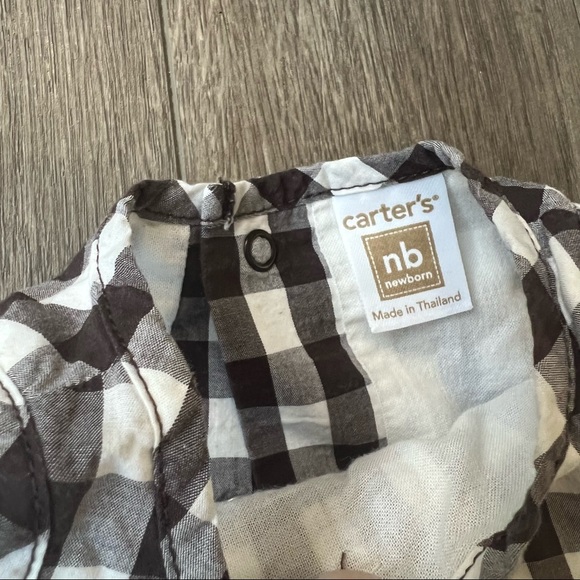 SOLD Newborn Outfit - Picture 4 of 4